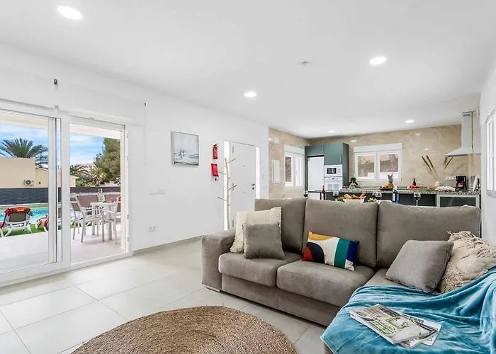 빌라 Aiko 테울라다